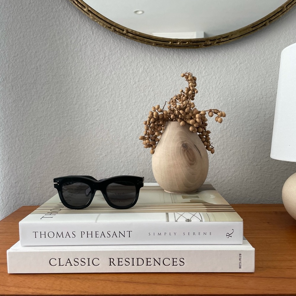 CELINE Lucy Sunglasses in Black